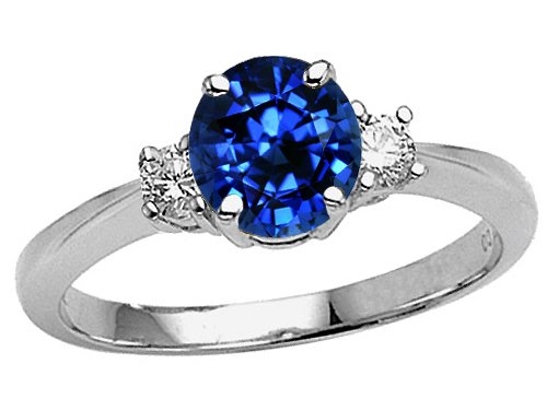 Catch Trendy Designs Of Engagement Rings By The Designers