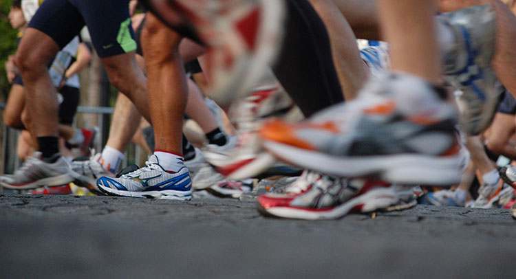 Choosing Proper Running Shoes to Manage Impacts