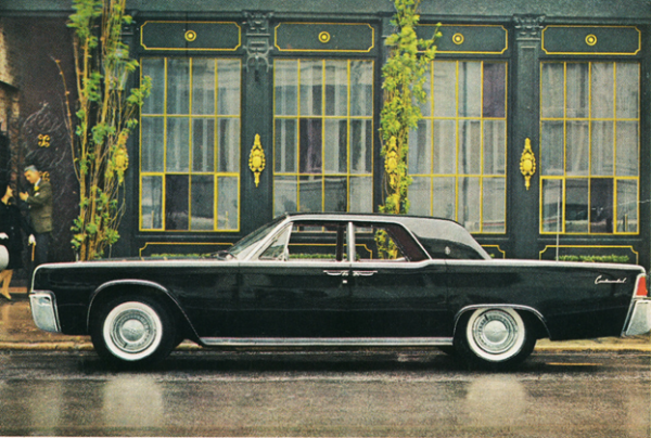Get Back To Tradition This Christmas With A Lincoln Continental